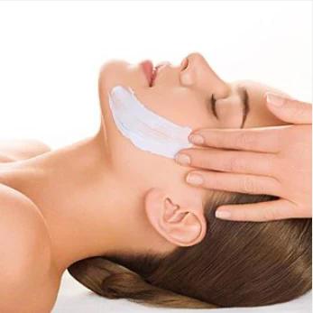 Hochwertige Pflegeprodukte für die klassische Gesichtskosmetikbehandlung bei Elsa Cosmetic.