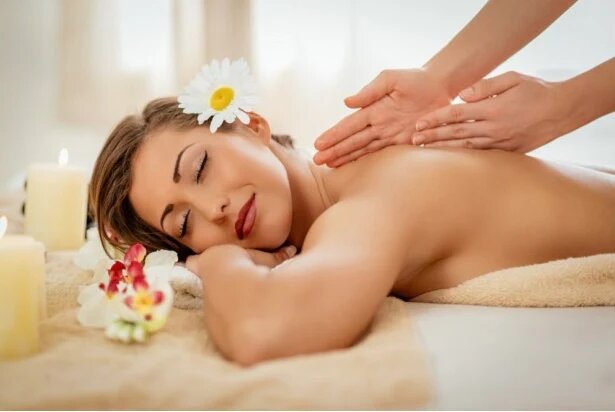 „Stressabbau durch wohltuende Relaxmassage bei Elsa Cosmetic Hannover“